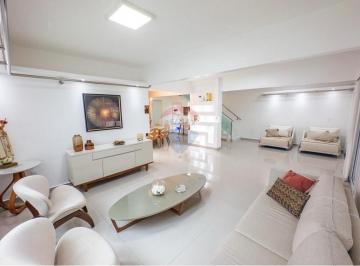 Casa de 6 quartos, Guará · QE 32  Guará II 5 quartos Edícula 2 vagas reformado 4 suites 