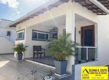 Casa · 408m² · 3 Quartos · 4 Vagas · Cond. Beverly Hills-Maricá- Casa *3 Qts, Perfeita- R$ 780 Mil