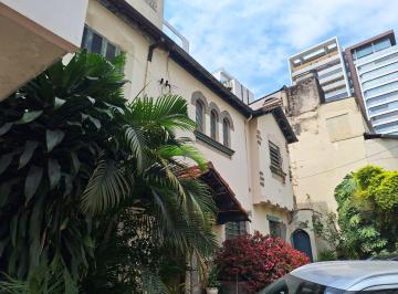 Casa de 5 quartos, São Paulo · Casa de Vila com 5 quartos de 160 m² à venda no Jardim Paulista