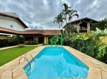 68565b1e07774e39d279aa32374b4e3395460e77 · Casa à venda na Praia do Pernambuco, 5 Quartos, 4 Vagas, Guarujá SP.