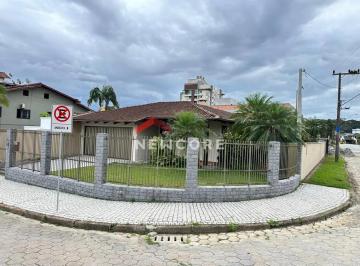 Casa · 214m² · 4 Quartos · 4 Vagas · Casa em  Rua Caixa D'água - Santo Antônio - Joinville/SC