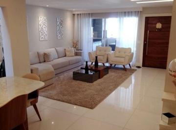Casa · 232m² · 4 Quartos · 1 Vaga · Venda de Casa com 4 quarto(s), 4 suíte(s), por R$ 3 milhões em Recreio dos Bandeirantes.