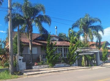 685544_in1w6Z8564A8os5m6aI_68554467cf4091bec9f.jpg · Casa na serra gaúcha com vista exuberante.