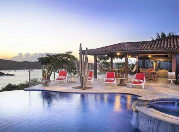Casa · 720m² · 5 Quartos · 6 Vagas · Casa em Ferradura, Armação dos Búzios/RJ de 720m² 5 quartos à venda por R$ 30.000.000,00