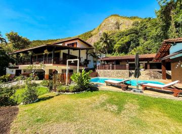 Casa · 600m² · 5 Quartos · 4 Vagas · Casa em Itacoatiara, Niterói/RJ de 600m² 5 quartos à venda por R$ 6.300.000,00