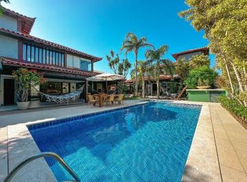 Casa · 450m² · 6 Quartos · 4 Vagas · Casa em Manguinhos, Armação dos Búzios/RJ de 450m² 6 quartos à venda por R$ 5.700.000,00