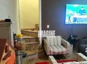 Casa · 300m² · 4 Quartos · 3 Vagas · Sobrado em Jardim Regina, São Paulo/SP de 300m² 4 quartos à venda por R$ 485.000,00