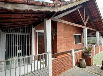 Casa · 140m² · 2 Quartos · Bangalô em Clube dos Oficiais, Suzano/SP de 140m² 2 quartos à venda por R$ 490.000,00