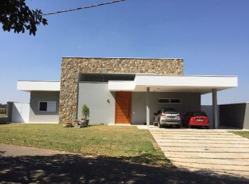 Casa · 300m² · 4 Quartos · 4 Vagas · Casa em Centro, Jaguariúna/SP de 300m² 4 quartos à venda por R$ 2.200.000,00