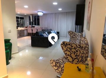 Casa · 243m² · 4 Quartos · 3 Vagas · Casa em Centro, Mogi das Cruzes/SP de 243m² 4 quartos à venda por R$ 1.590.000,00