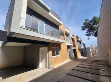 Casa · 204m² · 4 Quartos · 3 Vagas · Sobrado em Fazendinha, Curitiba/PR de 204m² 4 quartos à venda por R$ 1.200.000,00