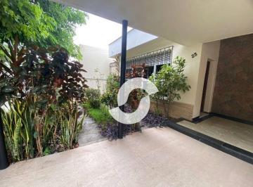 Casa · 173m² · 3 Quartos · 2 Vagas · Casa em Icaraí, Niterói/RJ de 173m² 3 quartos à venda por R$ 900.000,00
