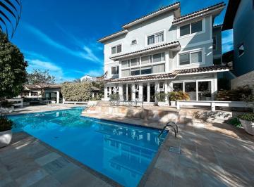 Casa · 600m² · 4 Quartos · 4 Vagas · Casa em Pendotiba, Niterói/RJ de 600m² 4 quartos à venda por R$ 2.200.000,00