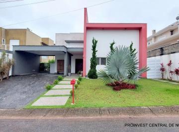 Casa · 216m² · 3 Quartos · 4 Vagas · Casa em Vila Caldas, Carapicuíba/SP de 216m² 3 quartos à venda por R$ 1.800.000,00