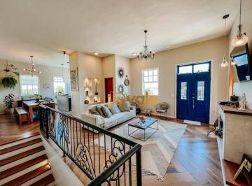 Casa · 260m² · 3 Quartos · 4 Vagas · Casa em Jardim Bela Vista, São José dos Campos/SP de 260m² 3 quartos à venda por R$ 3.700.000,00