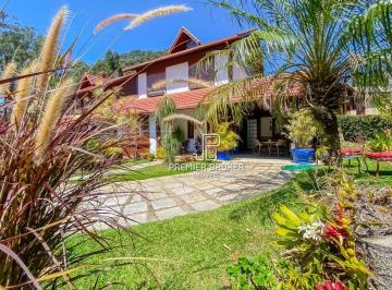 Casa · 199m² · 4 Quartos · 2 Vagas · Casa em Granja Guarani, Teresópolis/RJ de 199m² 4 quartos à venda por R$ 1.800.000,00