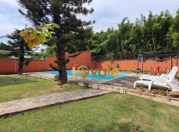 Casa · 322m² · 4 Quartos · 6 Vagas · Casa em Nossa Senhora do Perpétuo Socorro, Pindamonhangaba/SP de 322m² 4 quartos à venda por R$ 1.70