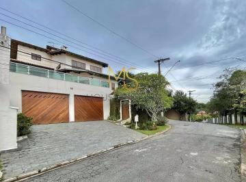 Casa · 356m² · 4 Quartos · 5 Vagas · Casa em Terras do Madeira, Carapicuíba/SP de 356m² 4 quartos à venda por R$ 1.600.000,00