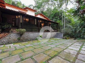 Casa · 579m² · 4 Quartos · 6 Vagas · Casa em Muriqui, Niterói/RJ de 579m² 4 quartos à venda por R$ 1.650.000,00