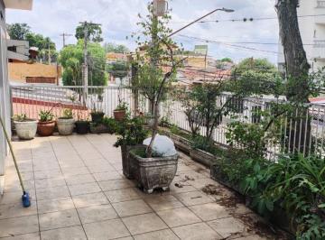Casa · 309m² · 5 Quartos · 4 Vagas · Sobrado em Jardim das Flores, Osasco/SP de 309m² 5 quartos à venda por R$ 980.000,00