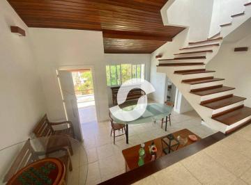 Casa · 208m² · 4 Quartos · 2 Vagas · Casa em Badu, Niterói/RJ de 208m² 4 quartos à venda por R$ 780.000,00