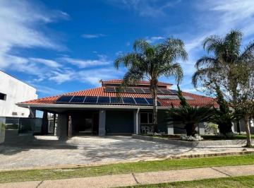 Casa · 361m² · 4 Quartos · Casa em Centro, Salto/SP de 361m² 4 quartos à venda por R$ 1.900.000,00