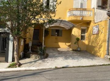 Casa · 140m² · 3 Quartos · 2 Vagas · Sobrado em Borda da Mata, Caçapava/SP de 140m² 3 quartos à venda por R$ 650.000,00