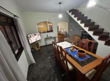 Casa · 216m² · 4 Quartos · 2 Vagas · Casa em Jardim D'Abril, Osasco/SP de 216m² 4 quartos à venda por R$ 650.000,00