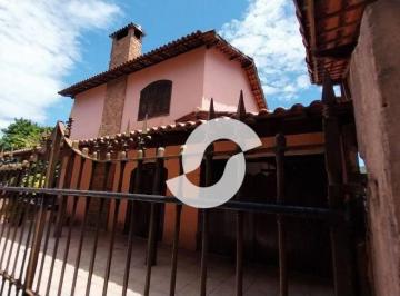 Casa · 605m² · 5 Quartos · 1 Vaga · Casa em São Francisco, Niterói/RJ de 605m² 5 quartos à venda por R$ 870.000,00