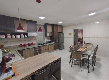 Casa · 210m² · 3 Quartos · 2 Vagas · Casa em Parque Almerinda Pereira Chaves, Jundiaí/SP de 210m² 3 quartos à venda por R$ 699.999,90