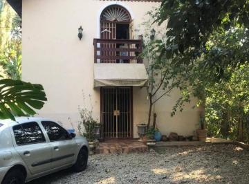 Casa · 203m² · 3 Quartos · Casa em Golfe, Teresópolis/RJ de 203m² 3 quartos à venda por R$ 650.000,00