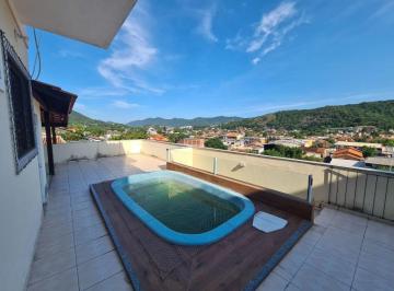 Casa · 190m² · 4 Quartos · 4 Vagas · Casa em Piratininga, Niterói/RJ de 190m² 4 quartos à venda por R$ 650.000,00