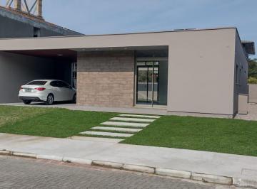 Casa · 170m² · 2 Quartos · 2 Vagas · Casa em Ratones, Florianópolis/SC de 170m² 2 quartos à venda por R$ 1.850.000,00