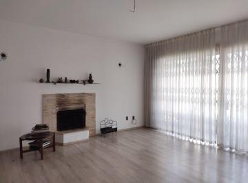 Casa · 267m² · 6 Quartos · 7 Vagas · Sobrado em Caxingui, São Paulo/SP de 267m² 6 quartos à venda por R$ 1.700.000,00
