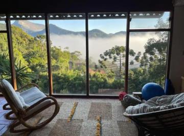 Casa · 374m² · 6 Quartos · 6 Vagas · Casa em Golfe, Teresópolis/RJ de 374m² 6 quartos à venda por R$ 1.980.000,00