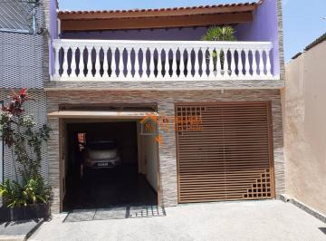 Casa · 260m² · 3 Quartos · 3 Vagas · Sobrado em Vila Bremen, Guarulhos/SP de 260m² 3 quartos à venda por R$ 850.000,00