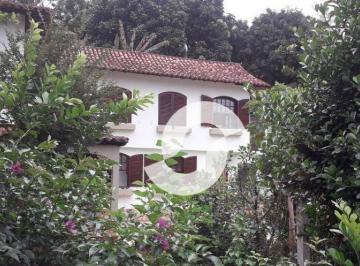 Casa · 300m² · 5 Quartos · 2 Vagas · Casa em Badu, Niterói/RJ de 300m² 5 quartos à venda por R$ 850.000,00