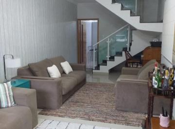 Casa · 290m² · 3 Quartos · 6 Vagas · Casa em Jardim City, Guarulhos/SP de 290m² 3 quartos à venda por R$ 950.000,00