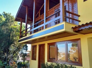 Casa · 220m² · 3 Quartos · 2 Vagas · Casa em Pendotiba, Niterói/RJ de 220m² 3 quartos à venda por R$ 680.000,00