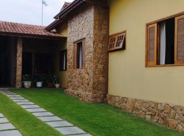 Casa · 259m² · 3 Quartos · 6 Vagas · Casa em Vila Antônio Augusto Luiz, Caçapava/SP de 259m² 3 quartos à venda por R$ 680.000,00
