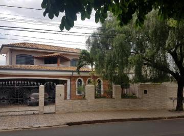 Casa · 217m² · 3 Quartos · 4 Vagas · Casa em Cidade Universitária, Campinas/SP de 217m² 3 quartos à venda por R$ 915.000,00
