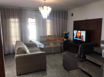 Casa · 190m² · 3 Quartos · 2 Vagas · Sobrado em Jardim Munhoz, Guarulhos/SP de 190m² 3 quartos à venda por R$ 689.000,00