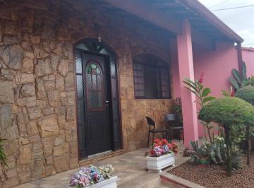 Casa · 250m² · 3 Quartos · 4 Vagas · Casa em Jardim Maria Cândida, Caçapava/SP de 250m² 3 quartos à venda por R$ 655.000,00