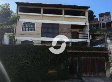 Casa · 413m² · 4 Quartos · 2 Vagas · Casa em São Lourenço, Niterói/RJ de 413m² 4 quartos à venda por R$ 650.000,00