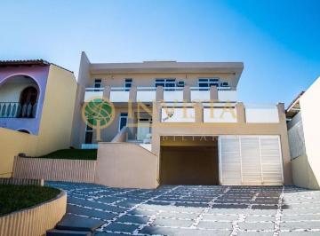 Casa · 200m² · 4 Quartos · 8 Vagas · Casa em Capoeiras, Florianópolis/SC de 200m² 4 quartos à venda por R$ 2.200.000,00