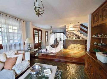 Casa · 442m² · 4 Quartos · 8 Vagas · Casa em Piratininga, Niterói/RJ de 442m² 4 quartos à venda por R$ 1.900.000,00