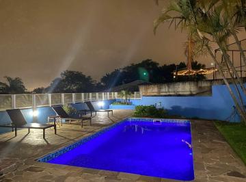 Casa · 297m² · 4 Quartos · 3 Vagas · Casa em Vila Caldas, Carapicuíba/SP de 297m² 4 quartos à venda por R$ 1.760.000,00