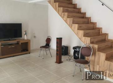 Casa · 176m² · 2 Quartos · 2 Vagas · Sobrado em Osvaldo Cruz, São Caetano do Sul/SP de 176m² 2 quartos à venda por R$ 900.000,00