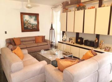 Casa · 251m² · 5 Quartos · 3 Vagas · Casa em São Francisco, Niterói/RJ de 251m² 5 quartos à venda por R$ 1.950.000,00
