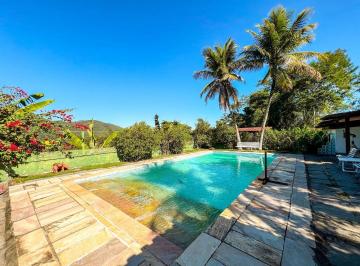 Casa · 230m² · 5 Quartos · 6 Vagas · Casa em Itaipu, Niterói/RJ de 230m² 5 quartos à venda por R$ 950.000,00
